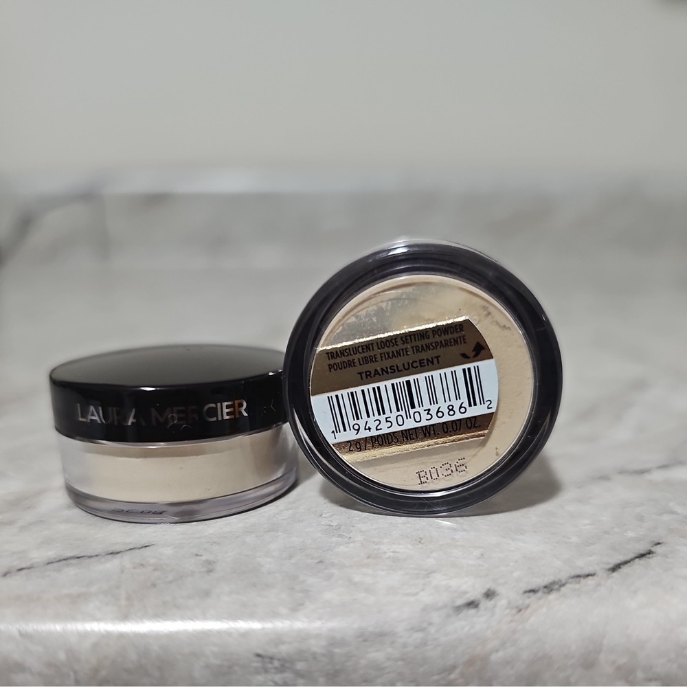 Laura Mercier Translucent Loose Setting Powder 2g Lot of 2 Travel Size NEW